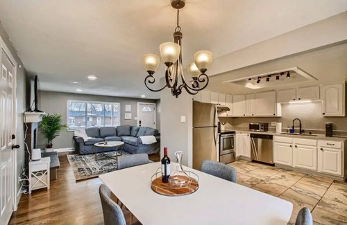 Lamar Heights Area House | New! 4BR Retreat | Ping-Pong | Marvel Kids Rm