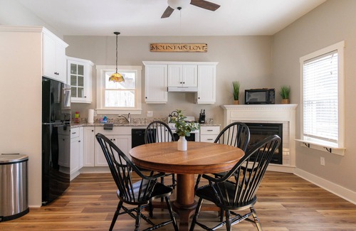 Intervale House | NEW! 7 private self check-in suites in full house!