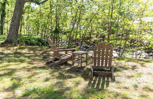 Intervale House | NEW! 7 private self check-in suites in full house!