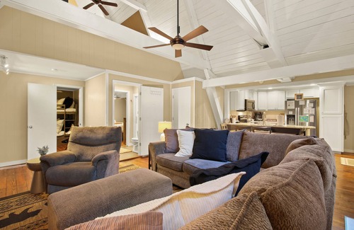 Newland Cabin | !NEW! A-Frame, Firepit, Hiking, Festivals