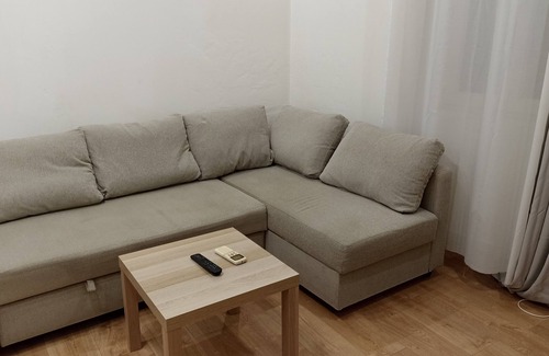 Toulon Apartment | New air-conditioned studio with terrace n4