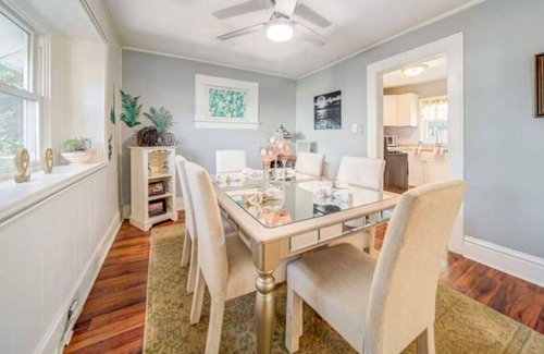 Akron Other | NEW! Akron Central 4 Beds 2 King, 1 Queen Full