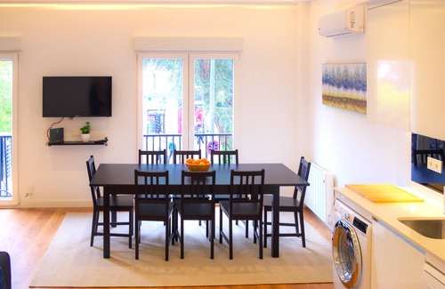Huertas Apartment | NEW! AMAZING LUXURIOUS APARTMENT IN MADRID CENTER