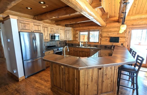 Whitefish House | New! Amazing Views, Ski In/Ski Out, Sleeps 10, Private Neighborhood Ski Lift