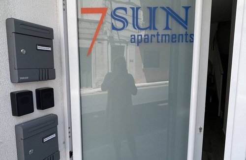 St. Paul's Bay Apartment | New and Comfortable 7SUN apartment near sandy beach
