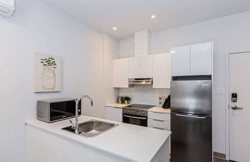 Plateau Mont Royal Apartment | New and Perfectly Located 1 Bedroom Apartment by Denstays