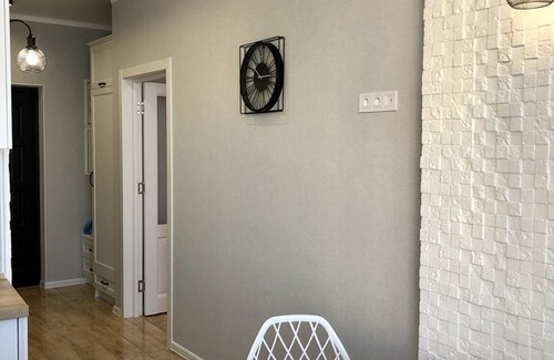 Prymors'kyi district House | New Apartment in Odessa, Arcadia Area with Sea view
