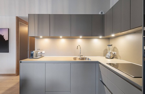 Megeve Apartment | New Apartment in Rochebrune, Megève: 2 Bedrooms, Pool, Gym, Sauna, and Hammam