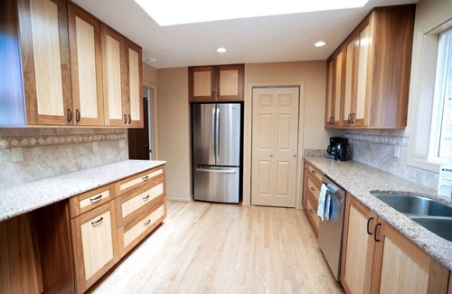 Port Angeles House | NEW "Aurora Haven": World Top VIEW 10 Acer Privacy
