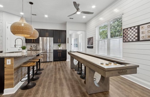 Fernandina Beach House | NEW! Avail July 26-Aug. 30-Day Rates Only. Walk to Beach Along Egans Greenway