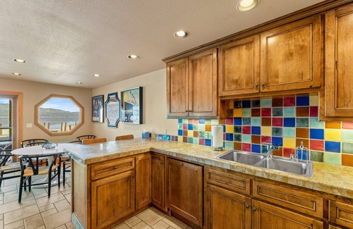 McCall Condo | New! Beach Life - Crystal Beach - Lakefront - Beach - Seasonal Pool