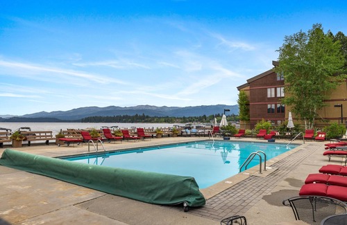 McCall Condo | New! Beach Life - Crystal Beach - Lakefront - Beach - Seasonal Pool