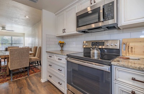 Tucson Condo | *NEW* BRAND NEW UPDATED CONDO W/MOUNTAIN VIEW'S