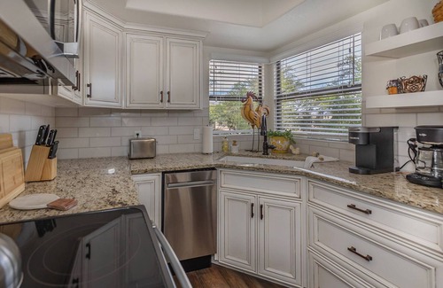 Tucson Condo | *NEW* BRAND NEW UPDATED CONDO W/MOUNTAIN VIEW'S