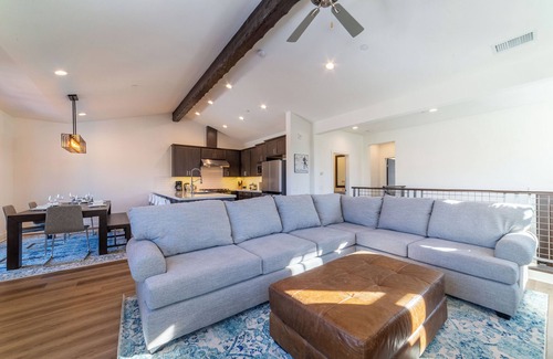 Mammoth Lakes House | New Build Creekhouse at Snowcreek VII 571