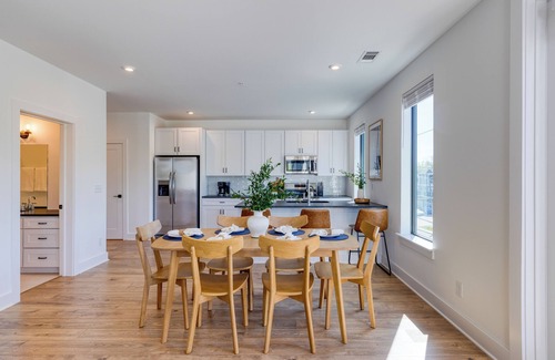 Nashville House | New Build Near Midtown, Germantown & Downtown Nashville Dining | Heights #305