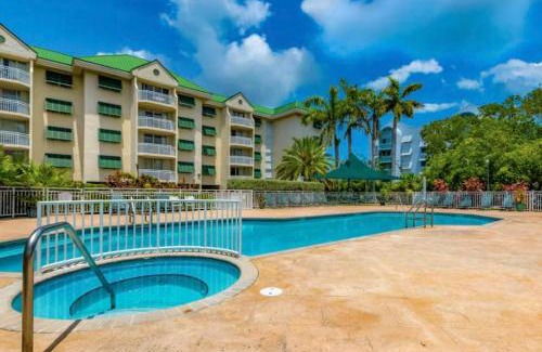 Key West House | New Butterfly Nest - Newly Decorated