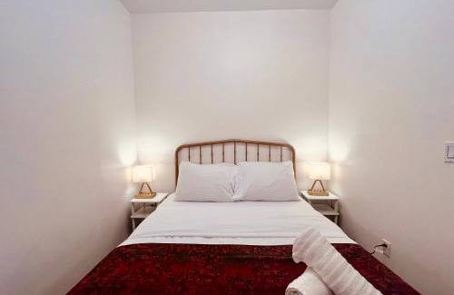 Downtown Niagara Falls Apartment | NEW! Casino Close Comfort walk to the falls