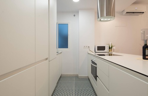 La Goleta Apartment | New Center 3Bedrooms 2 Bath Apartment