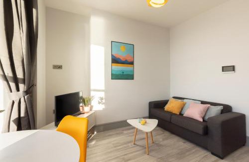 Aberystwyth Apartment | New central seafront apartment- stunning sea views