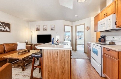 Kalispell Apartment | NEW! Centrally Located & 3-Minute Walk to Downtown