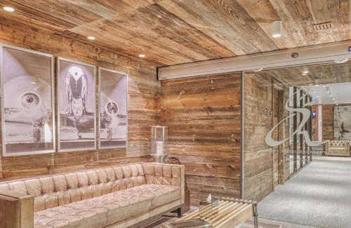 Le Praz Ski Chalet | New chalet in Courchevel
