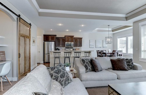 Meridian House | *NEW* Charming Meridian, Single Level Home