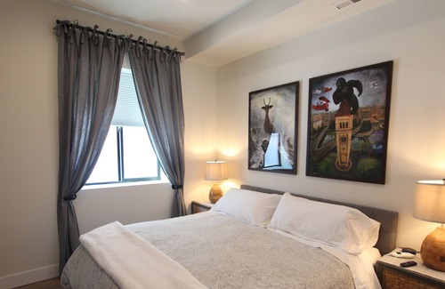 Manito Apartment | New charming South Hill luxury private apartment in ideal location