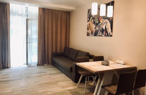 Lviv Apartment | New Chornovola Apartment