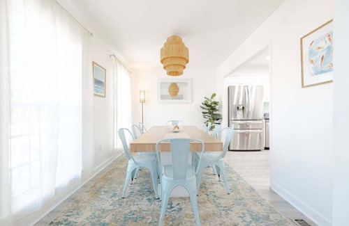 North Carolina Coast House | New! Close to Beach w Hot Tub!