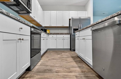 Sunset Beach House | New Construction! Sleeps 7! Short drive to Sunset &Ocean Isle Beach/Golf!