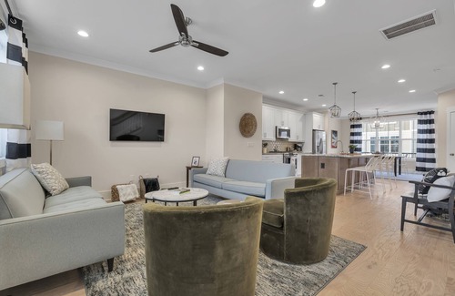 Greenville House | New Construction Townhome Less Than 1 Mile From The Heart Of Downtown Greenville