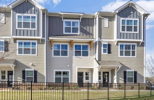 Greenville House | New Construction Townhome Less Than 1 Mile From The Heart Of Downtown Greenville