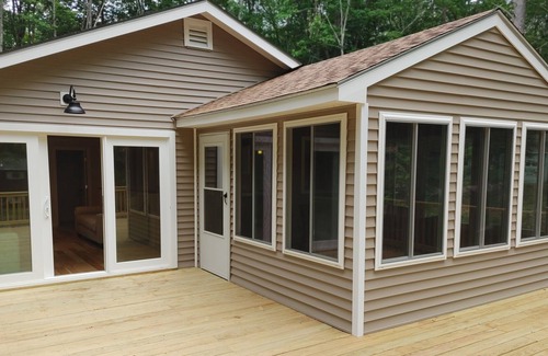 Acton Cottage | New Cottage with Dock access and View of Mousam Lake