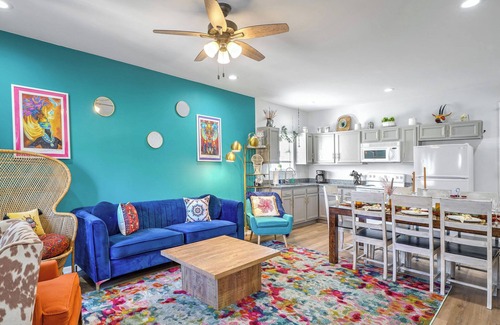 Treme House | New Cowboy Pool! 6BR by FQ | EV Charger | Parking, | Parking | Patio | Laundry | 1GB Wifi | Parkview