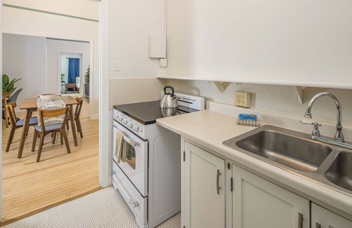 Bozeman Condo | New! Cozy Loft located Downtown Bozeman - Bridger Bliss on Main Street!