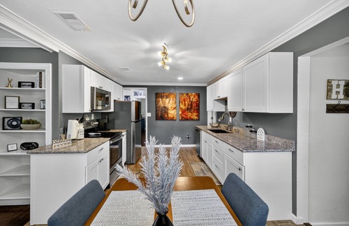 Moultrie House | NEW! Cozy Moultrie Home with Backyard Retreat