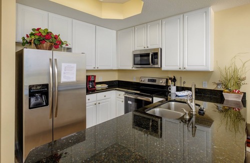 Gulf Shores Condo | NEW DISCOUNTS! No Crowded Elevator Rides! #306 Park Right Outside Your Door!