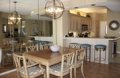 Ono Island Condo | NEW DISCOUNTS! The View! 5-stars! Classy, very comfortable, and amazing views!