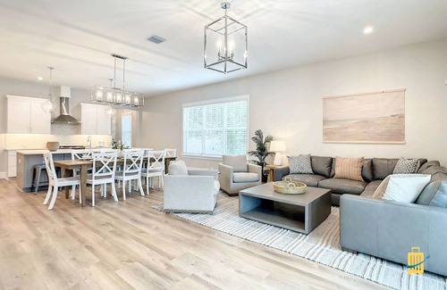 New Smyrna Beach House | New duplex, pool, dock, few steps from the beach