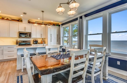 St. George Island House | NEW EVENTIDE IS YOUR DAZZLING BAY FRONT ESCAPE!