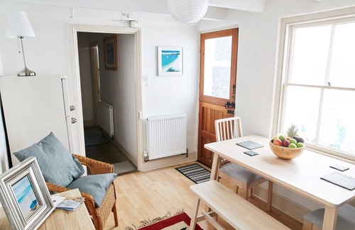 Chysauster House | New for June 2019 Light and spacious house Full Of Cornish Charm!