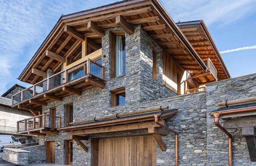 Saint-Martin-de-Belleville Ski Chalet | New Chalet with Pool and Sauna in Saint-Martin-de-Belleville