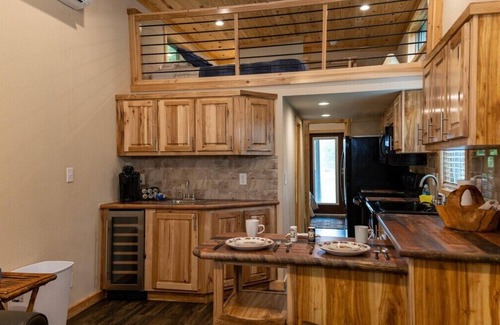 Satin Cabin | New! Garden Cabin- Snuggle by the Campfire.
