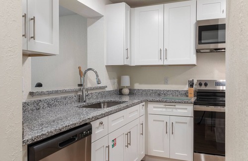 North Charleston Condo | NEW Gator Getaway NEW