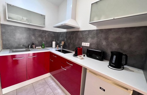 Eymet House | NEW GITE FOR 6 TO 12 PEOPLE IN THE HEART OF THE BASTIDE D'EYMET