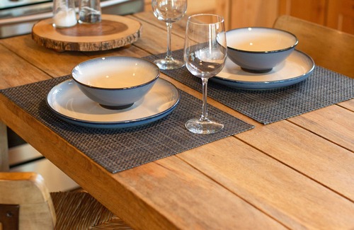 Falconhurst House | New Guest House in Asheville - GREAT LOCATION! FULLY FURNISHED!