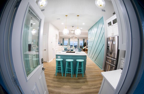 Port Bolivar House | New! Gulfwinds - Beachfront, Heated saltwater pool & spa, 3BR/2Ba, dog-friendly!