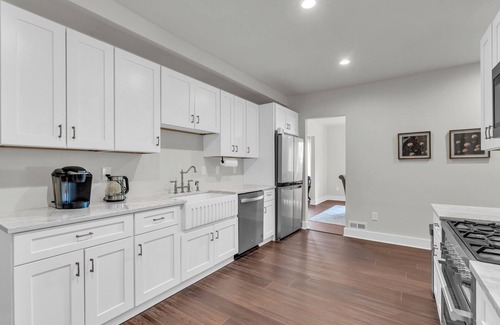 New Center Detroit House | New! Historic, Remodeled, Central Detroit Mansion