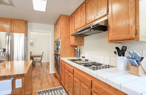 Windsor House | New home near Healdsburg!